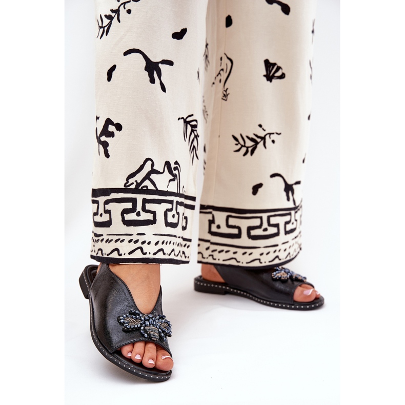 Jezzi Sjajne ženske sandale s ukrasom ravne crne boje crno 2