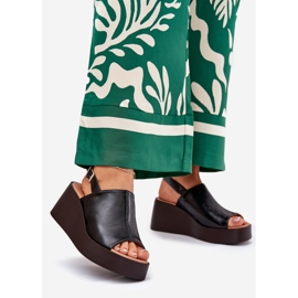 Jezzi Ženske sandale s eko kožom na platformi i crnim klinovima crno 1