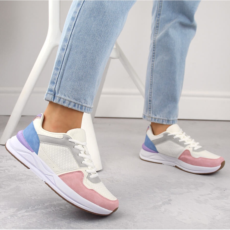 Ženske višebojne sportske cipele na vezanje Atletico WY23593 raznobojna 2