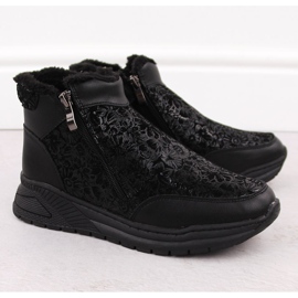 Ženske crne kožne gležnjače s cvjetićima T.Sokolski Z24-329 crna 2