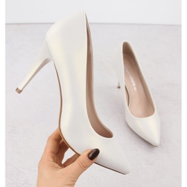 Krem biserne salonke Sergio Leone 1878 bijela 1