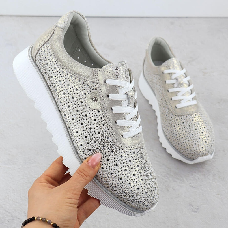 S.Barski Ženske kožne cipele na otvorenoj platformi Złote S. Barski LR51-927 zlatna 1