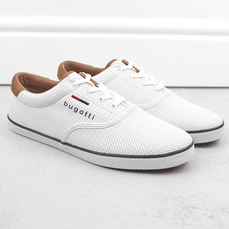 Udobne bijele muške sportske cipele Bugatti NN153418 bijela 1