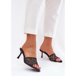 Ukrašeni flip jahuri na visokoj peti crna 2