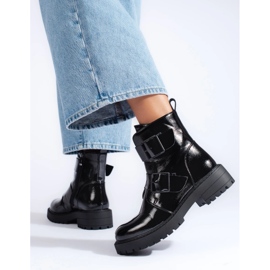 Crne ženske torbe s kopčama crna 1