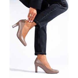 Klasične tamnobež cipele s petom iz Sheloveta 1