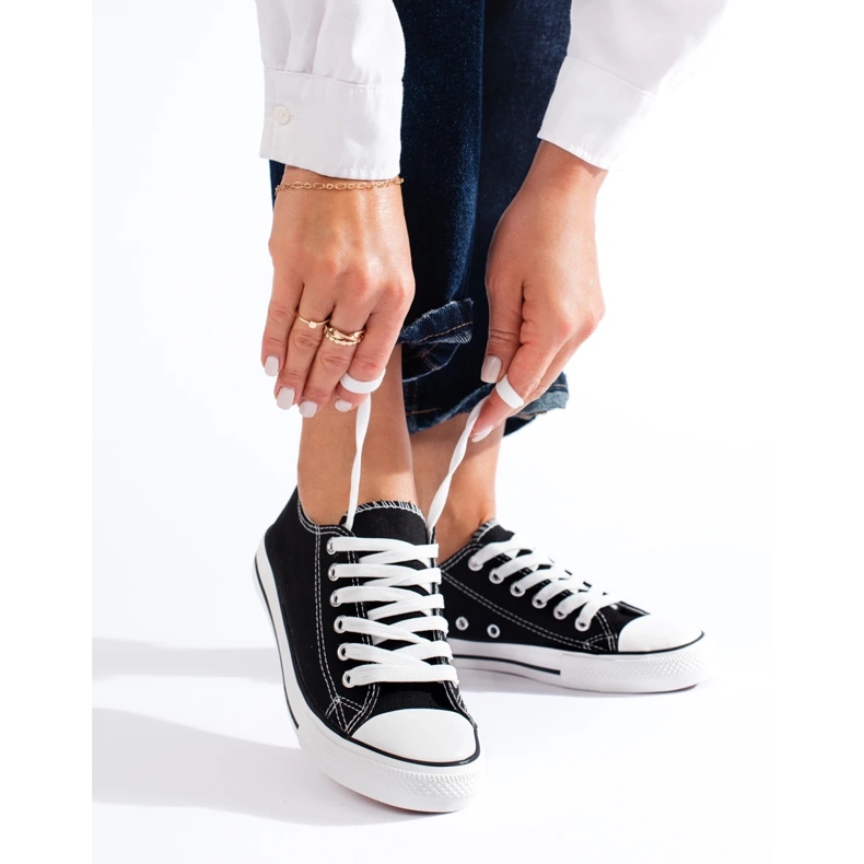 Klasične crne tenisice Shelovet crno 2