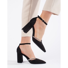 Crne cipele s visokom petom od antilopa crno 1