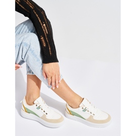 Raznobojne ženske sportske cipele s platformom višebojan 1