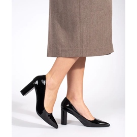 Seastar Elegantne lakirane crne cipele s visokom petom crna 1