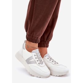 Ženske sportske cipele na platformi Vinceza 58510 White bijela 1