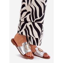 Eko kožne ravne ženske papuče s ukrasnim srebrnim detaljima siva 1