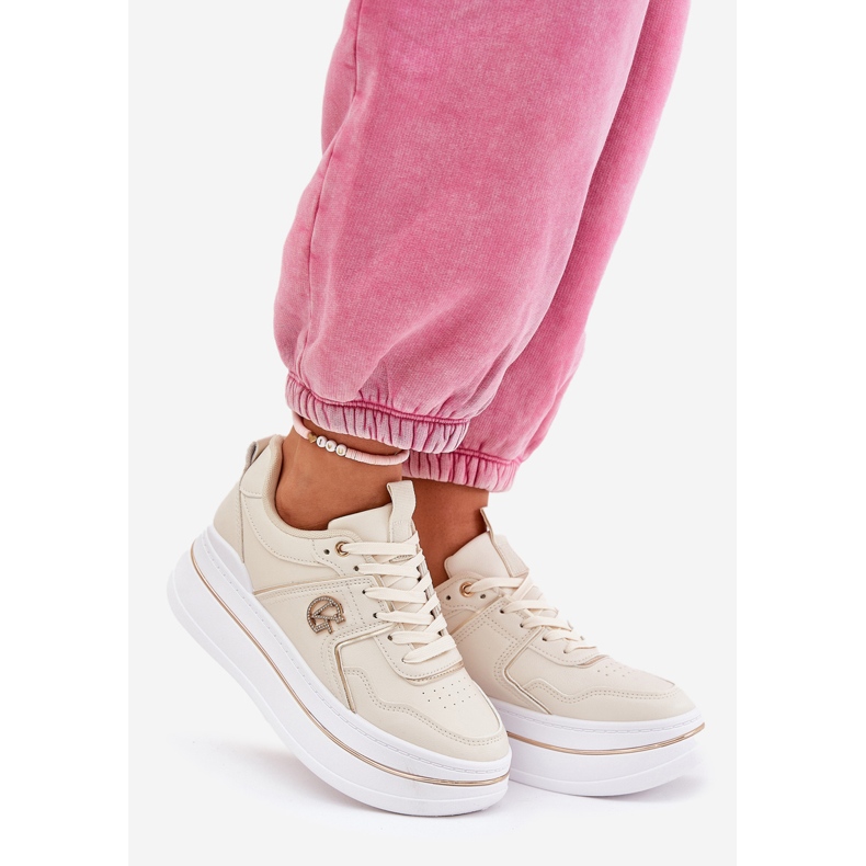 Ženske sportske cipele na platformi bež 1