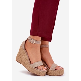 Ženske sandale za klin s Khaki pletenicom bež 1