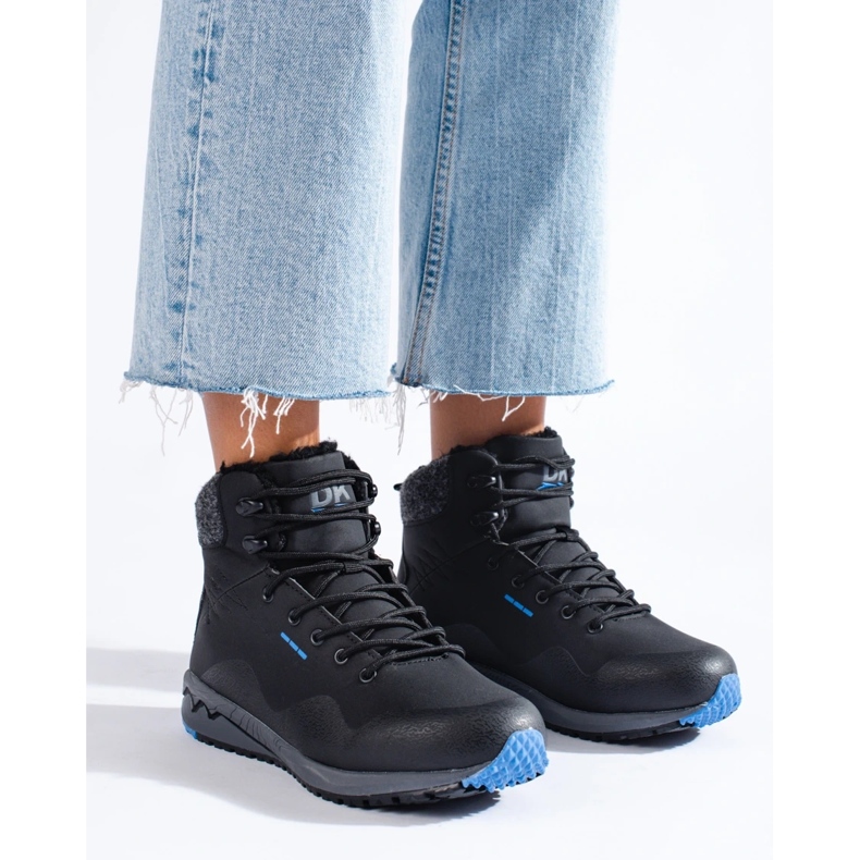 Tople ženske trekking čizme DK crno 2
