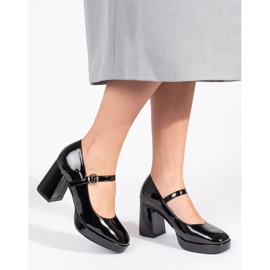 Seastar Ženske crne lakirane cipele na visoku petu i kopču crna 1