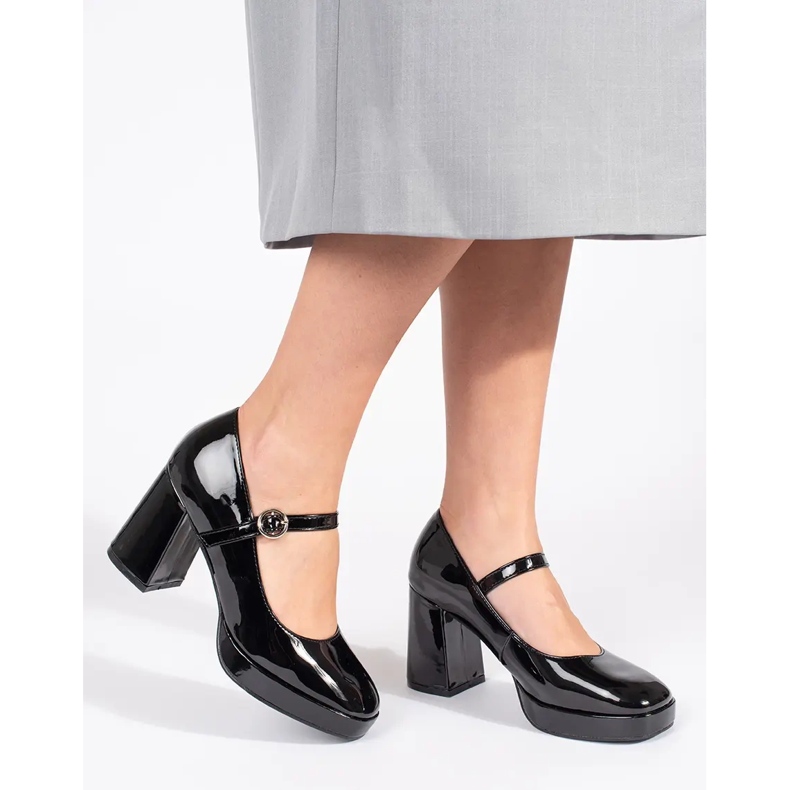 Seastar Ženske crne lakirane cipele na visoku petu i kopču crno 1