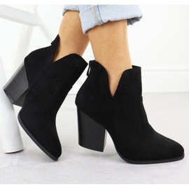 S.Barski Ženske sukne čizme na crnom otvorenom štandu S. Barski HY51-060 crna 1