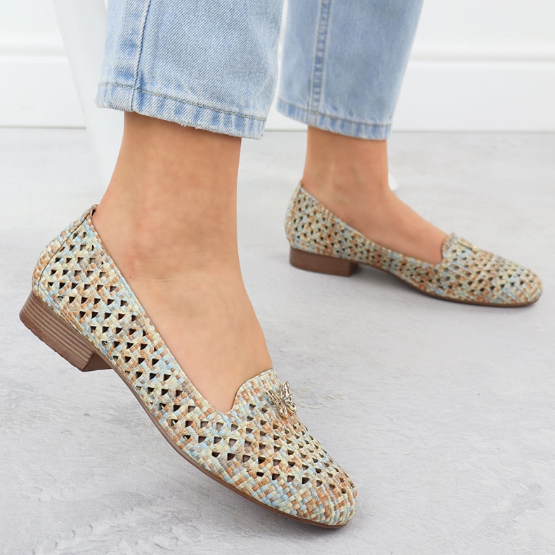 Ženske cipele s otvorenim za ženke s niskim potpeticama bež M. Daszyński SA222-3 2