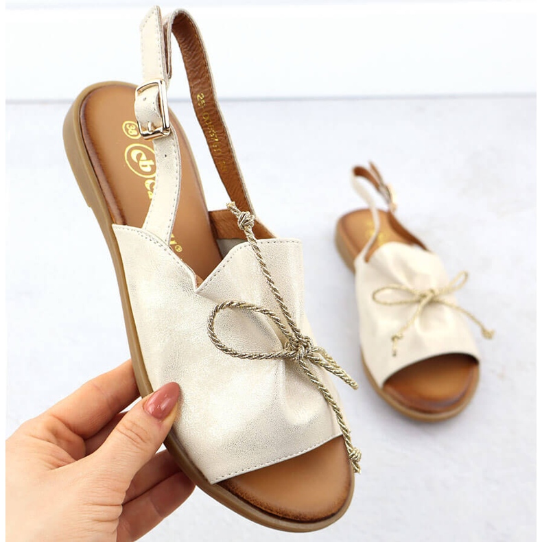 Cambell Ženske kožne sandale Camell SZ00657 zlatni 1