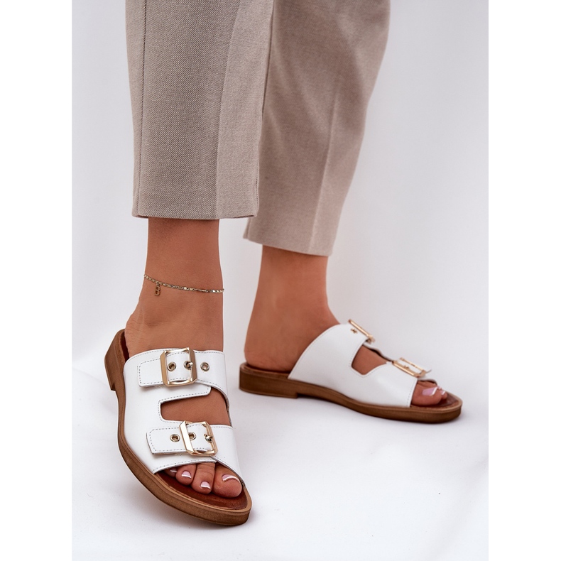 Kožni ravni jastuci s Zazoo 3020 bijelih kopča bijela 2