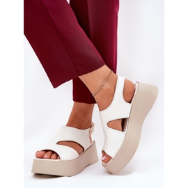 Ženske sandale na platformi eko bijela koža 2