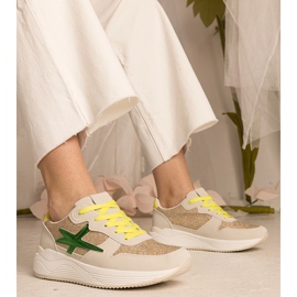 Bež ženske sportske tenisice sa sjajem 1