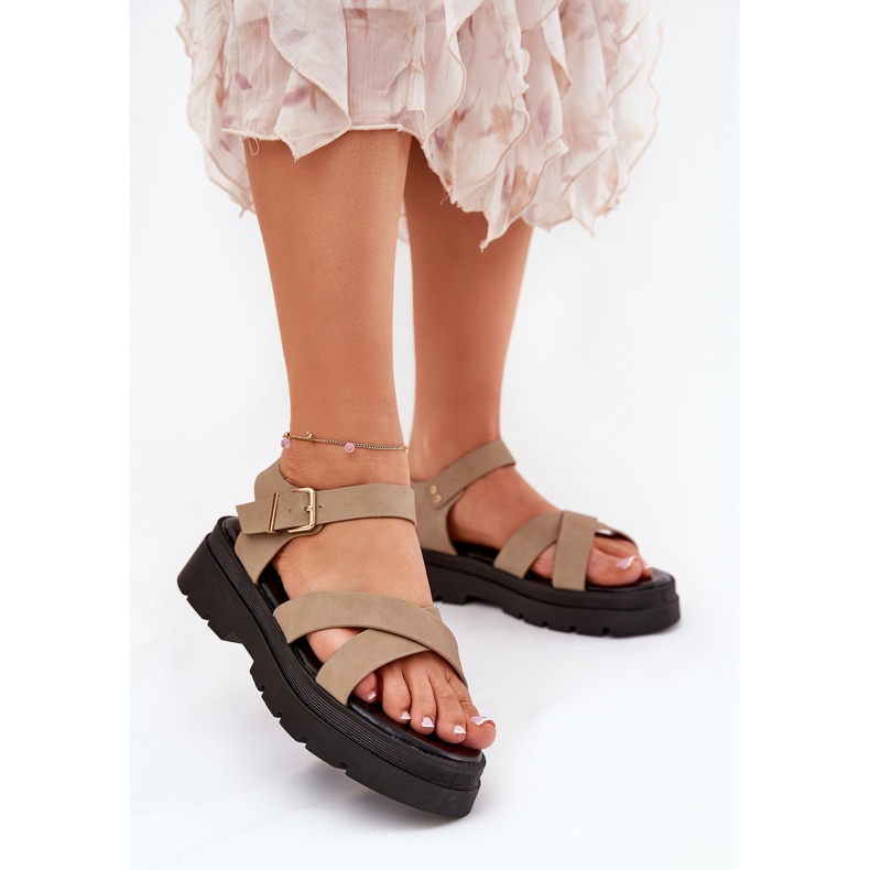 Ženske sandale na kaki eko kožnoj platformi bež 2