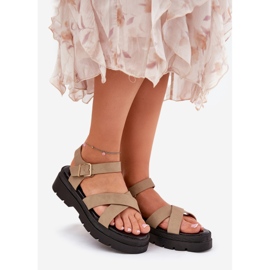 Ženske sandale na kaki eko kožnoj platformi bež 1