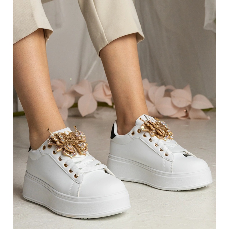 Crno -bijele tenisice ukrašene leptirom s cirkonima bijela 2