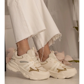 Bež ženske sportske tenisice sa sjajem 1