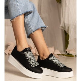 Crne ženske tenisice s masivnim vezanjem = crno 2