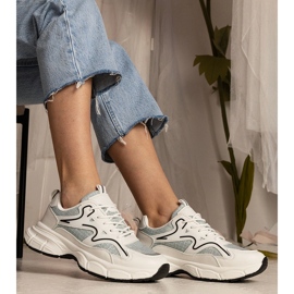 Bijele i zelene ženske sportske tenisice bijela 2