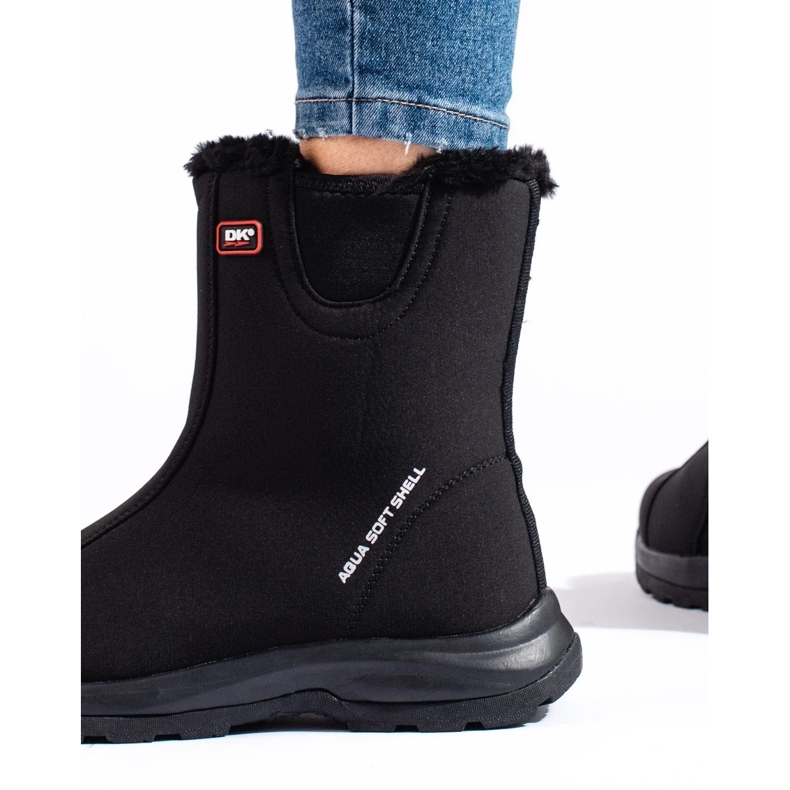 DK ženske visoke trekking čizme, izolirane krznom crno 1