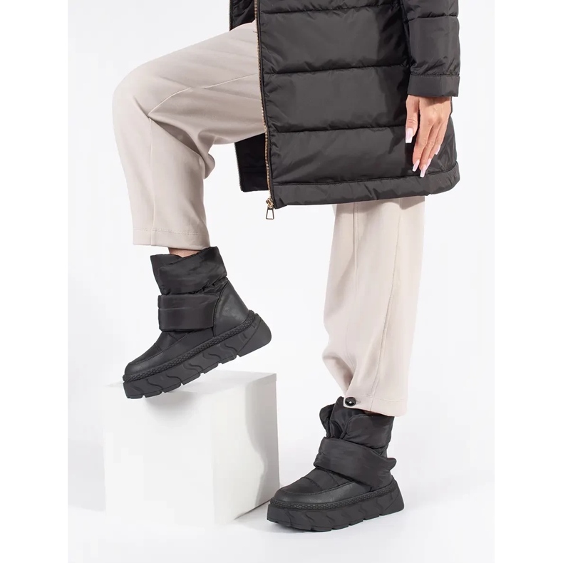 Seastar Crne izolirane ženske čizme za snijeg s debelim potplatom crna 2