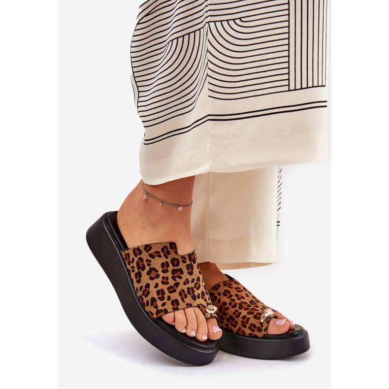 Ženski klip na platformi i niski klinovi s ukrasnim detaljima smeđi leopardi smeđa 1