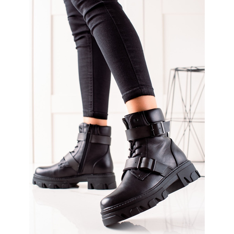 Radnici s crnim kopčama crna 1