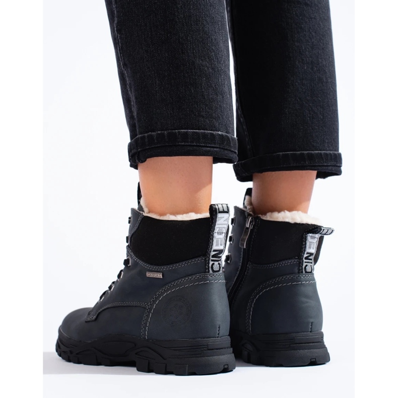 Goodin Sportski crni traperi crna 1