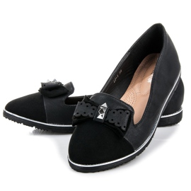 Ch. Creation Lordsy s naklonom crna 1