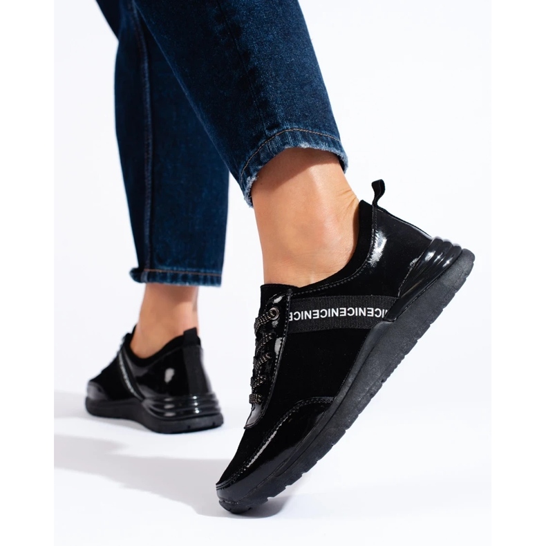 Crne sportske cipele od prirodne kože crno 1