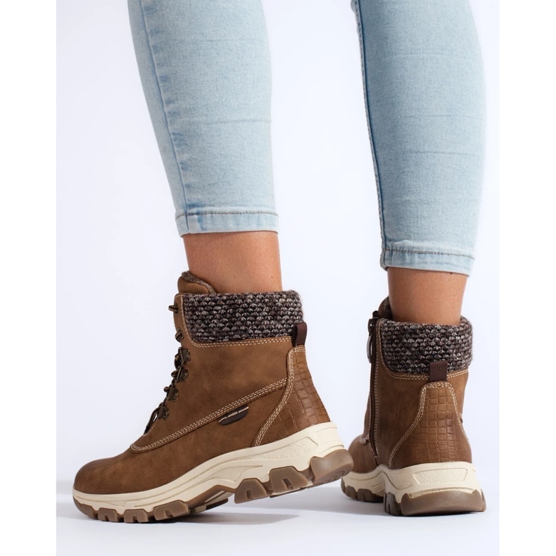 Smeđe ženske čizme s platformom smeđa 1