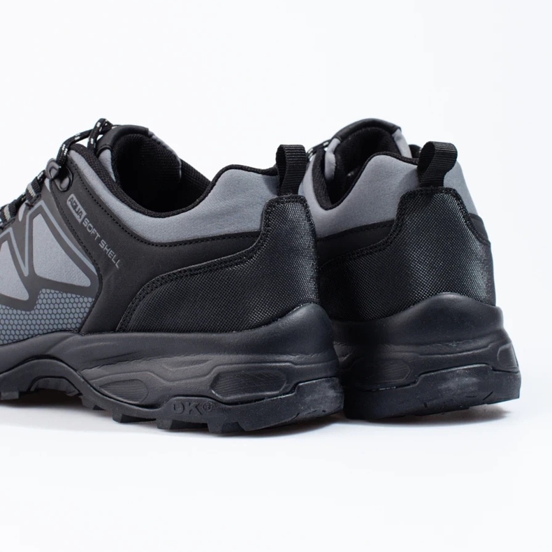 DK sive muške trekking cipele crna 1