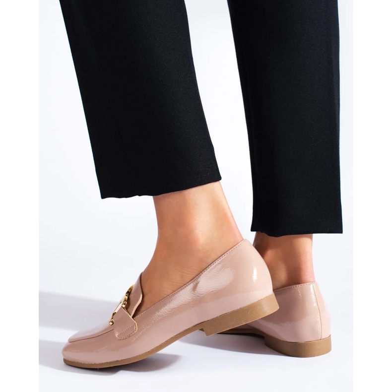 Lakirane roze ženske cipele s lancem Shelovet ružičasta 1