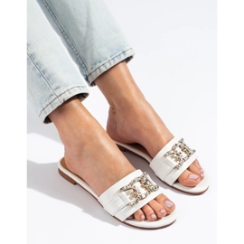 Ženske bijele papuče s elegantnom Shelovet kopčom bijela 2