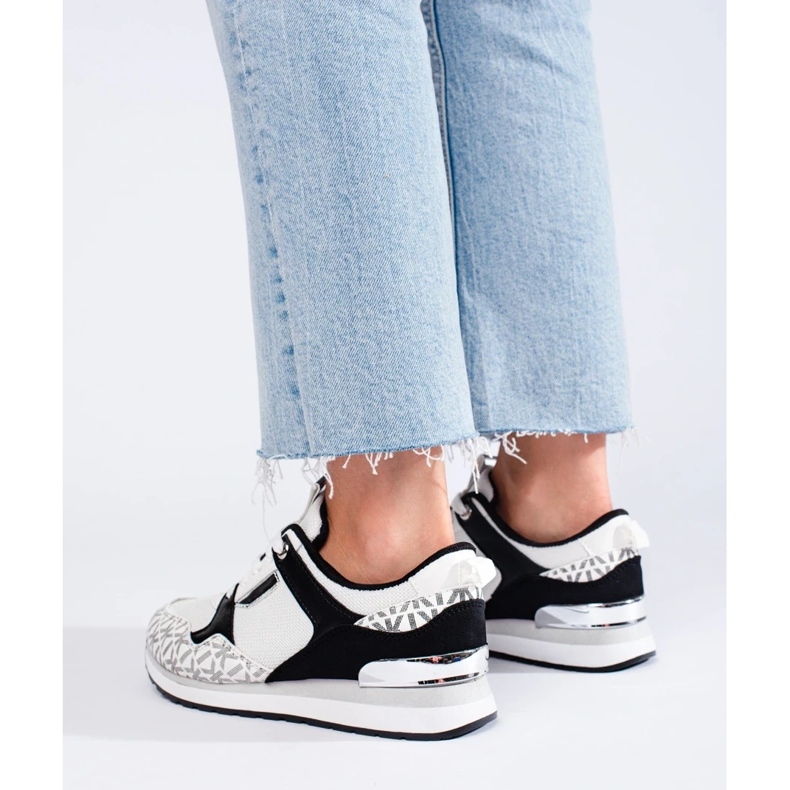 Shelovet ženske sportske cipele u crno-bijeloj boji bijela 1