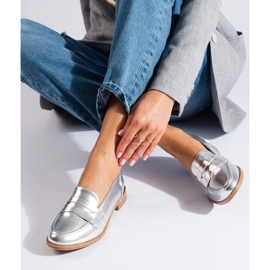 Ženske srebrne mokasine od eko kože marke Shelovet srebro 2