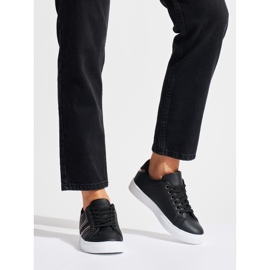 Crne udobne sportske cipele crna 1