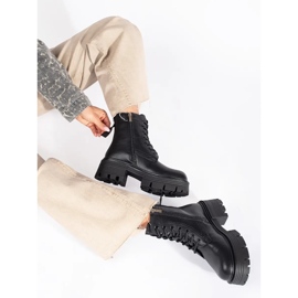 Kožne crne čizme s debelim potplatom crno 1