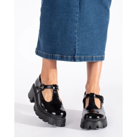 Ženske crne lakirane cipele s platformom crno 1