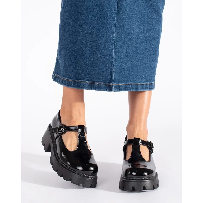 Ženske crne lakirane cipele s platformom crna 1